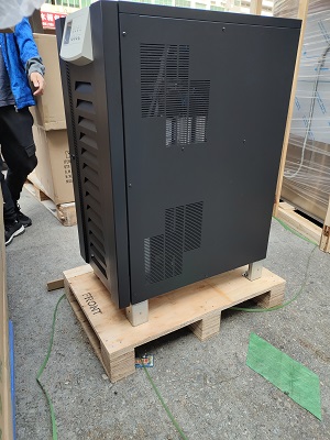 ups电源10kva (2).jpg