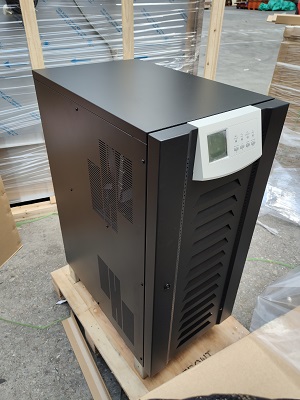 ups电源10kva (1).jpg